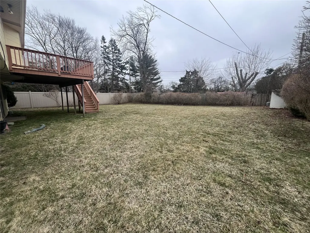 4 Farmstead Road Commack NY 11725