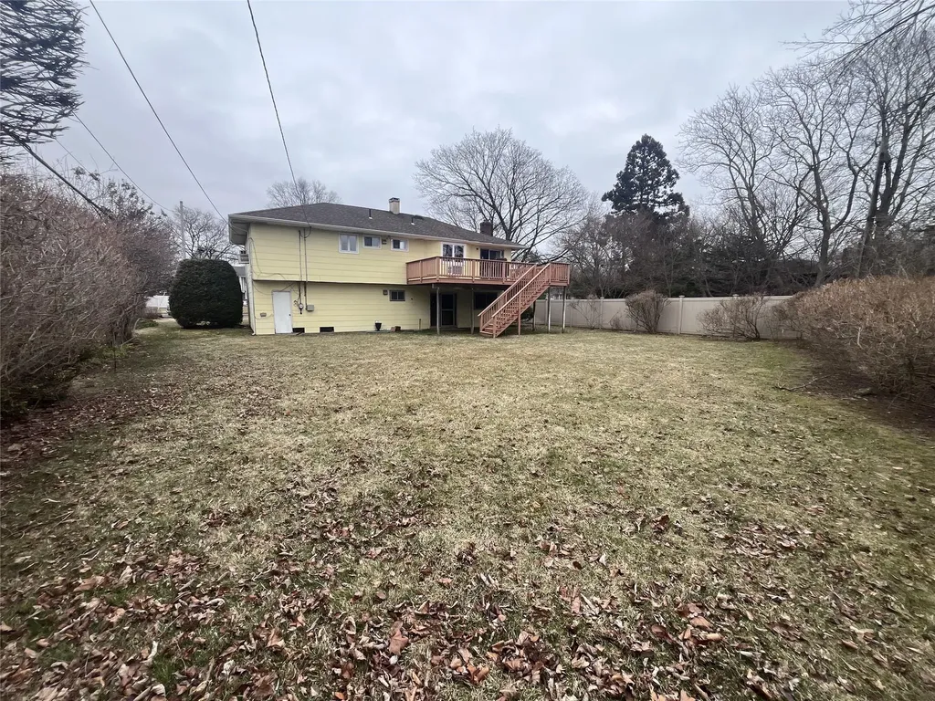 4 Farmstead Road Commack NY 11725