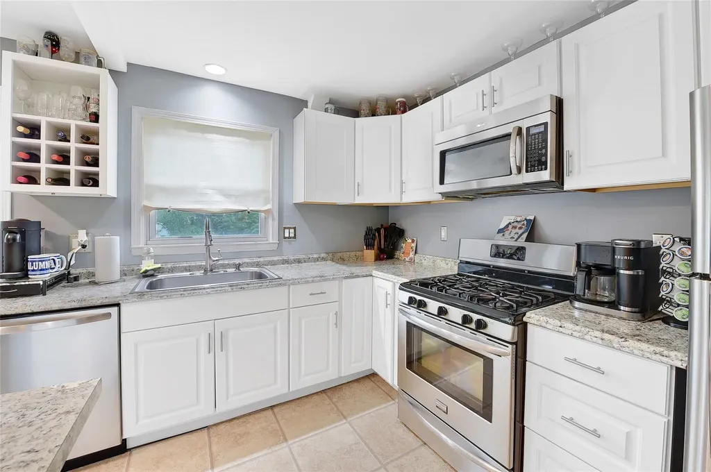 16 Beth Drive Middletown NY 10941