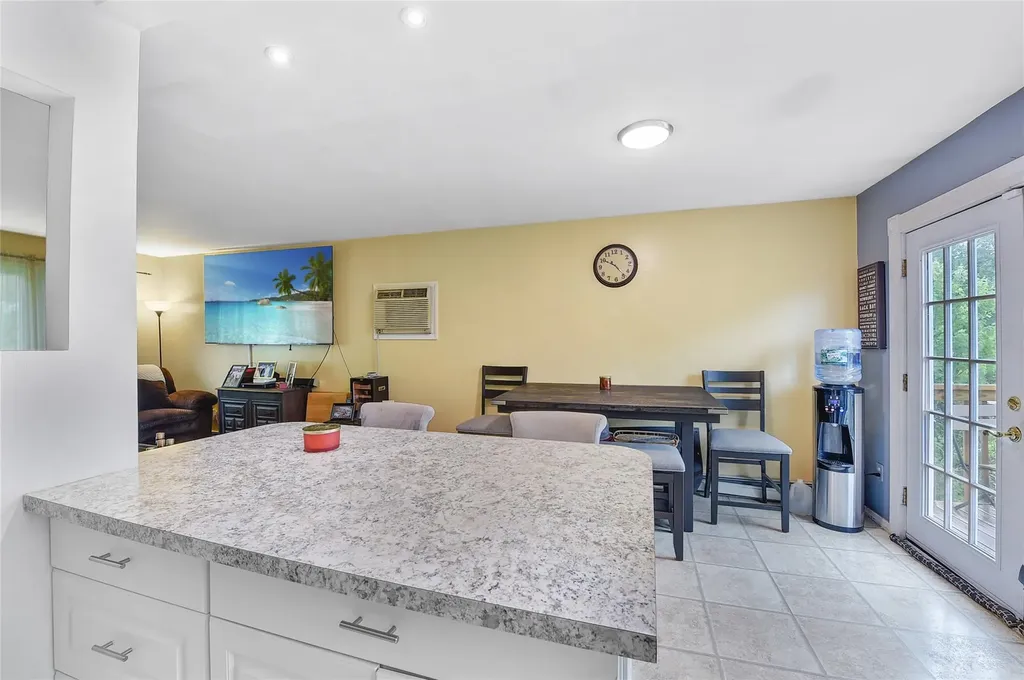 16 Beth Drive Middletown NY 10941