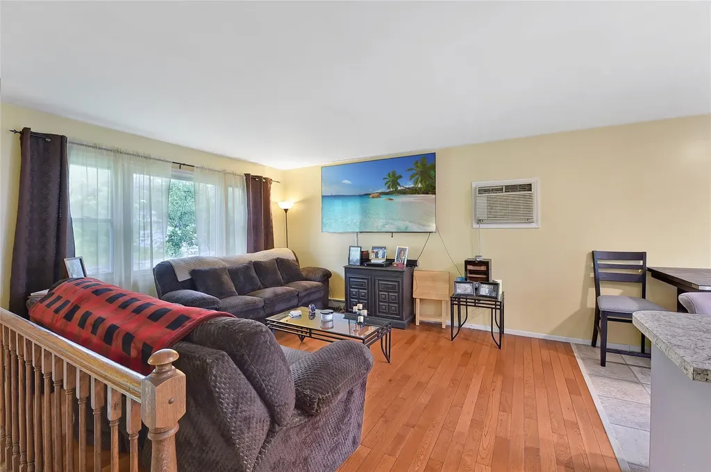 16 Beth Drive Middletown NY 10941