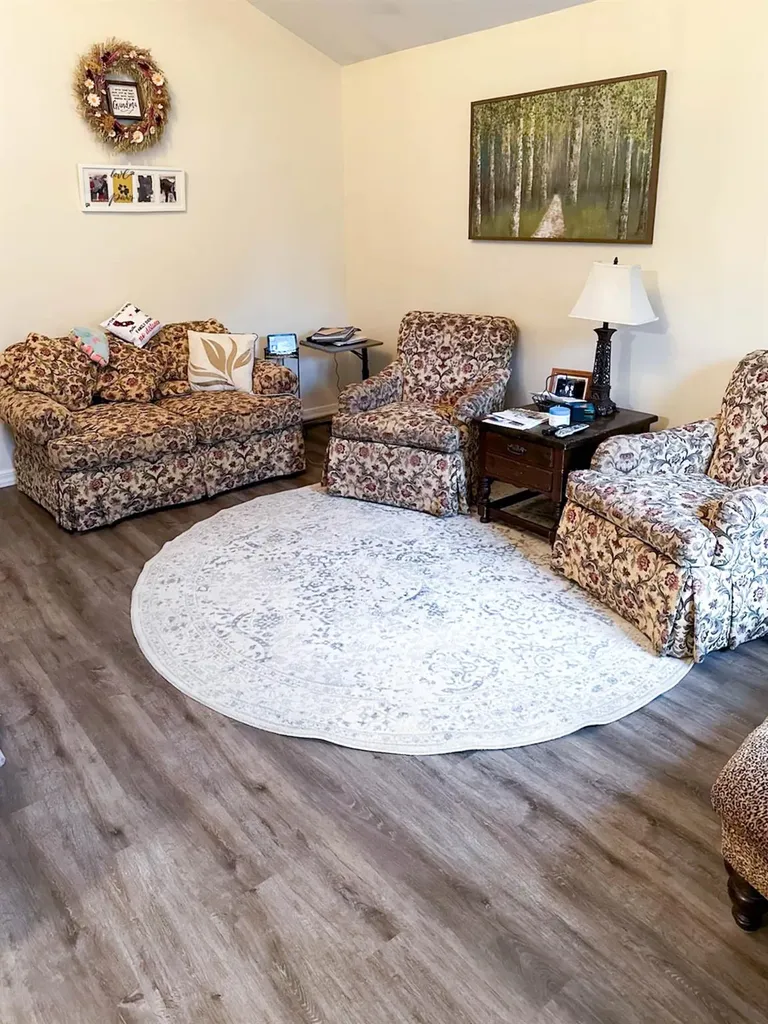 85 Ferndale Avenue Selden NY 11784