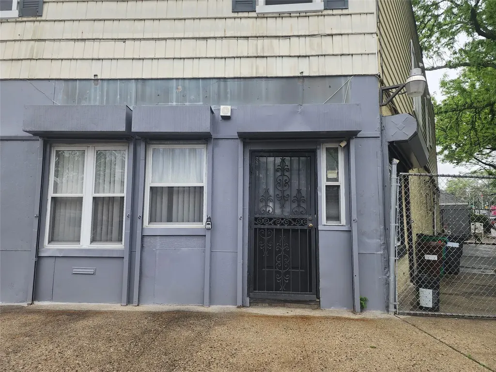 6022 Flushing Avenue Maspeth NY 11378