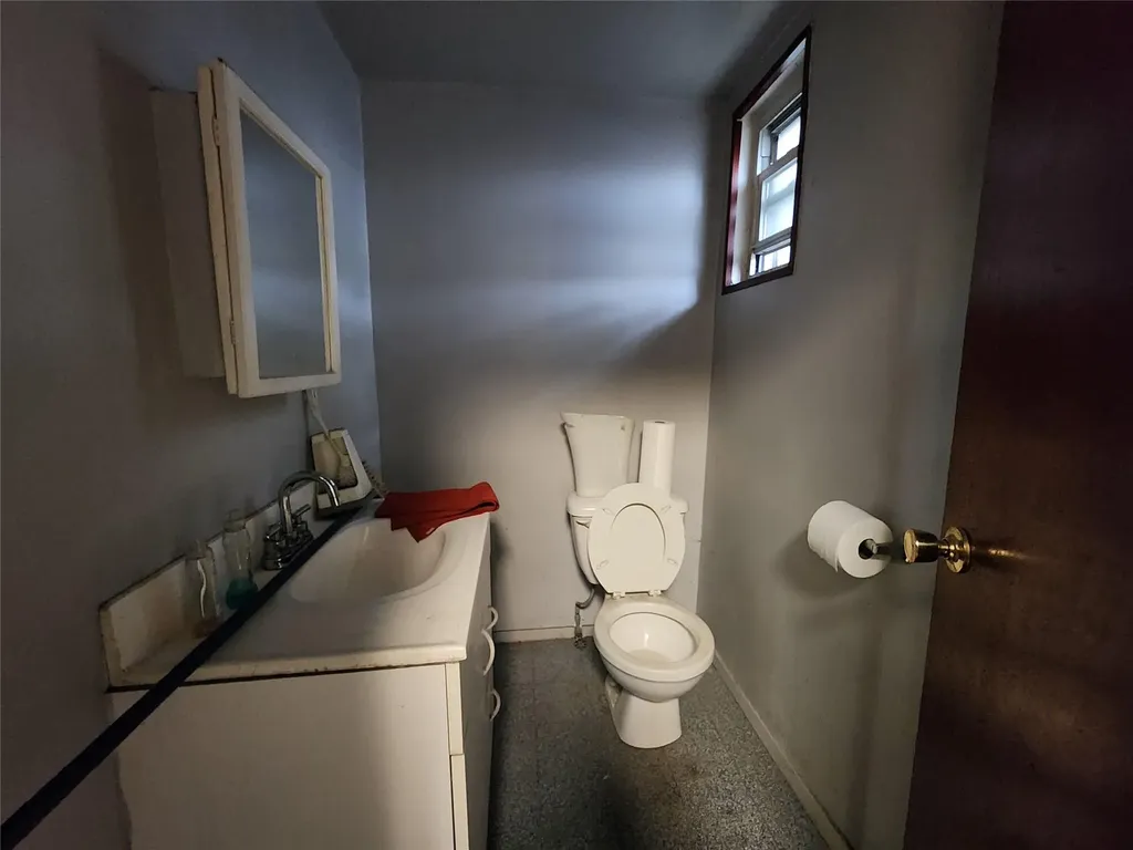 6022 Flushing Avenue Maspeth NY 11378