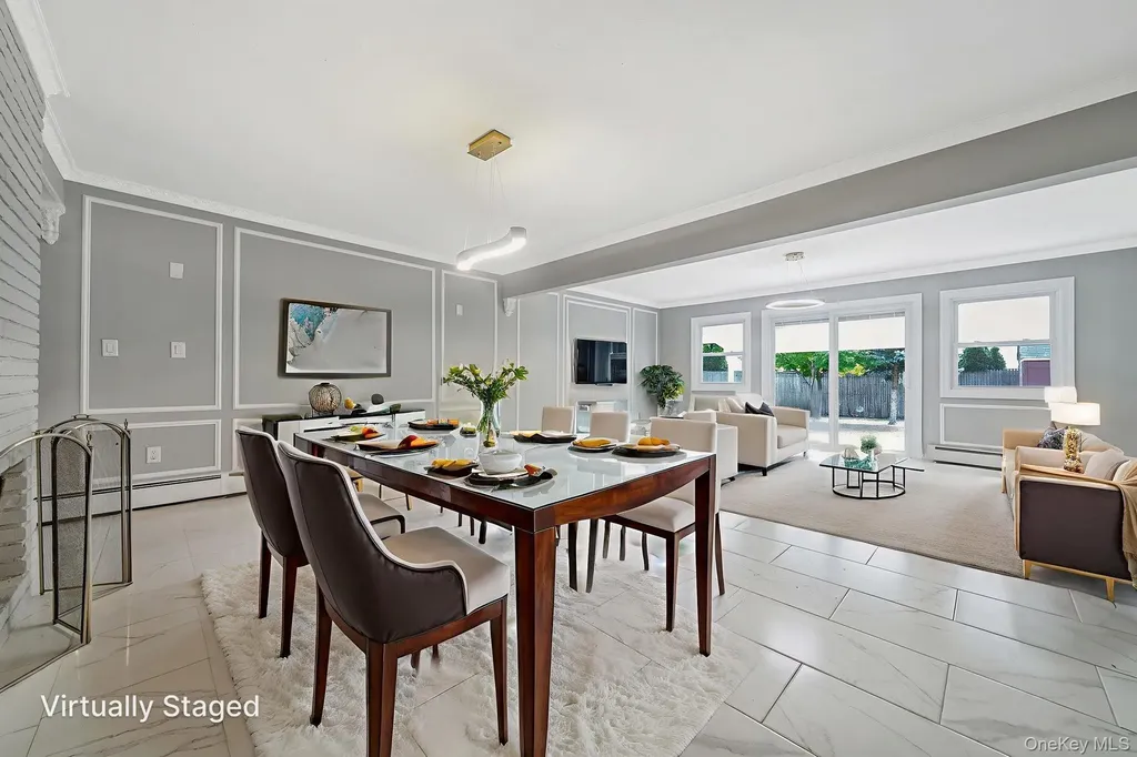 95 Lantern Road Hicksville NY 11801