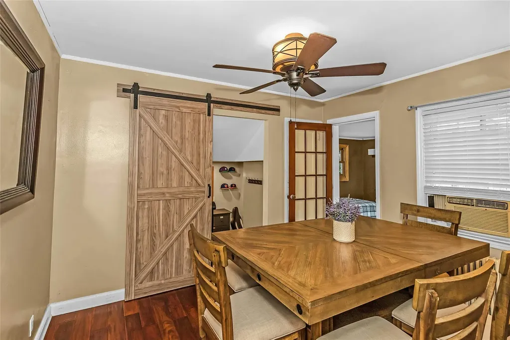 533 Forest Avenue Massapequa NY 11758