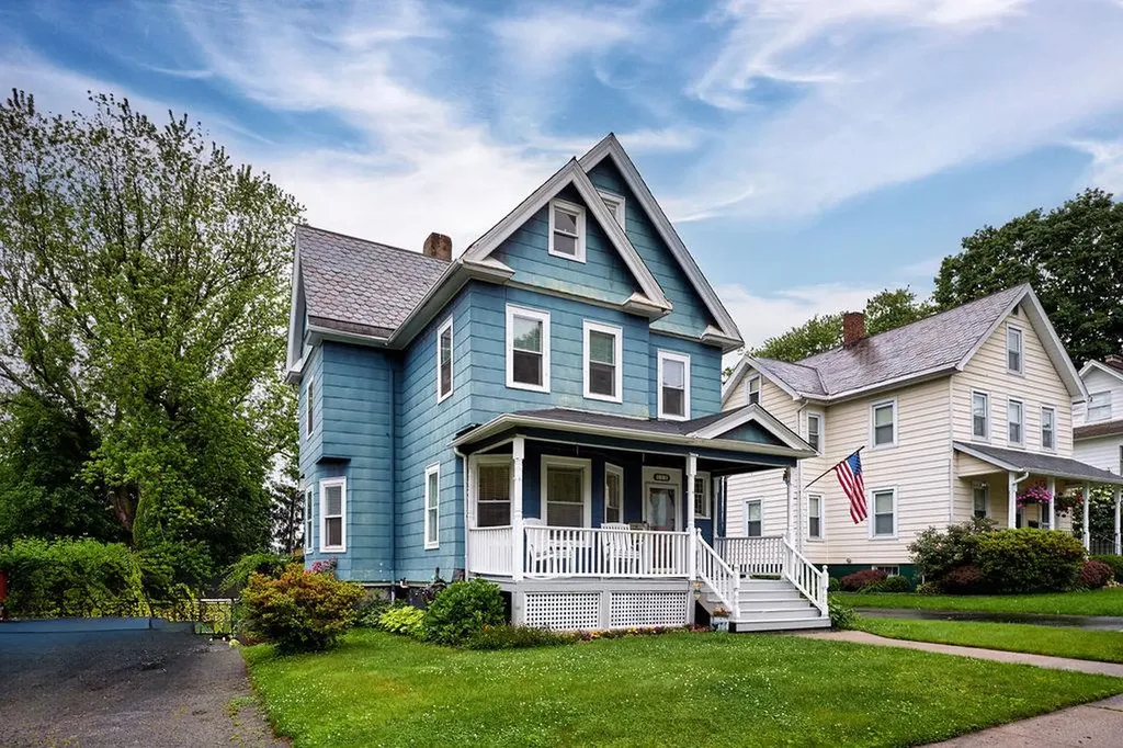 118 Nassau Place Peekskill NY 10566