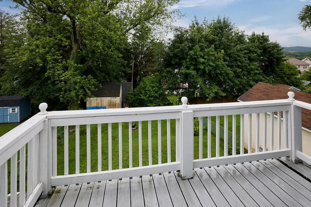 118 Nassau Place Peekskill NY 10566