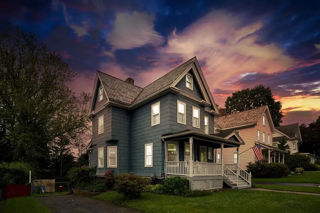 118 Nassau Place Peekskill NY 10566