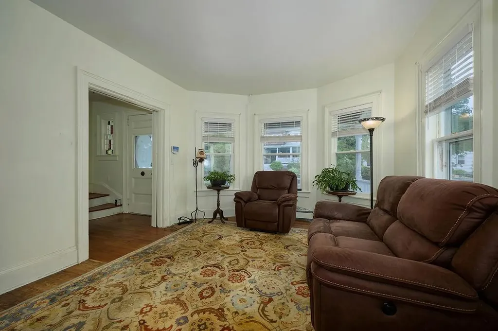 118 Nassau Place Peekskill NY 10566