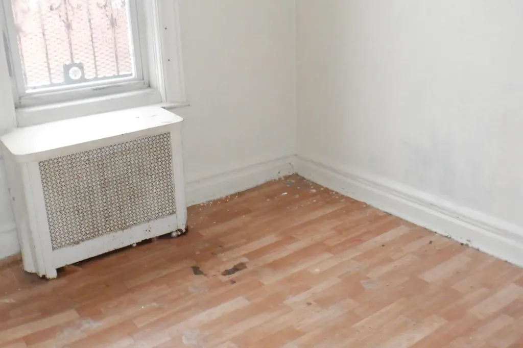 301 E 40th Street Brooklyn NY 11203