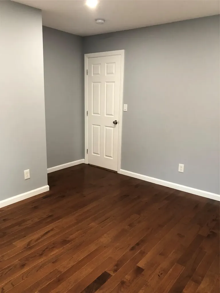 129 43rd Street Copiague NY 11726