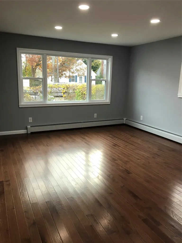 129 43rd Street Copiague NY 11726