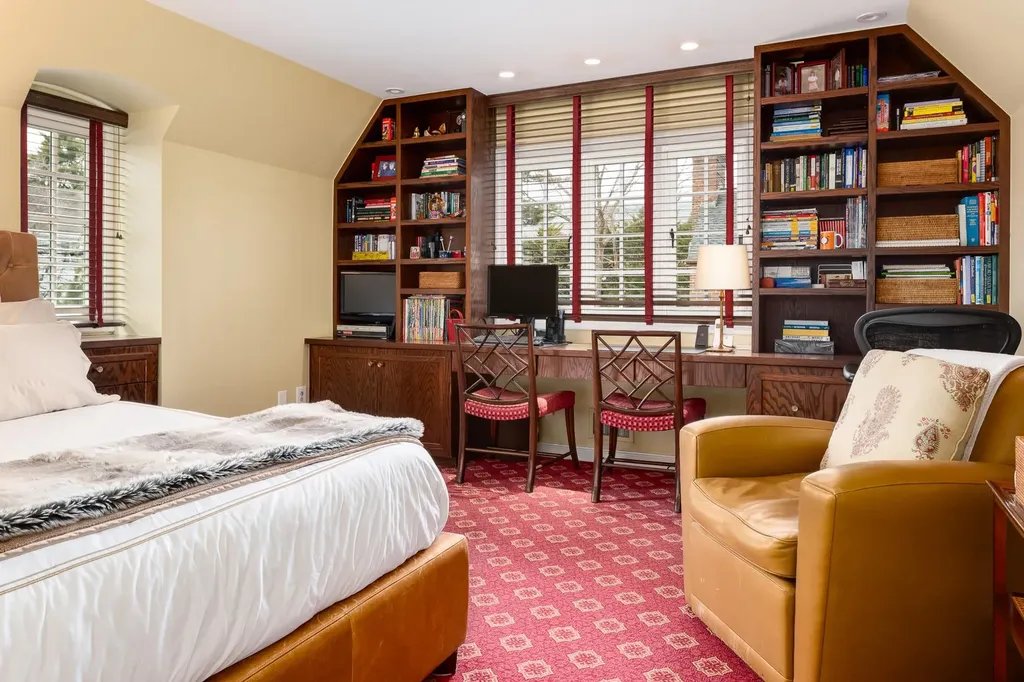 40 Elm Lane Bronxville NY 10708