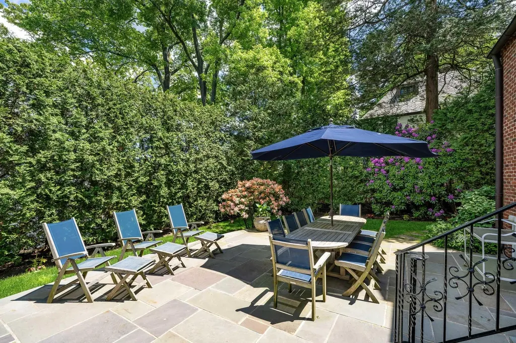 40 Elm Lane Bronxville NY 10708