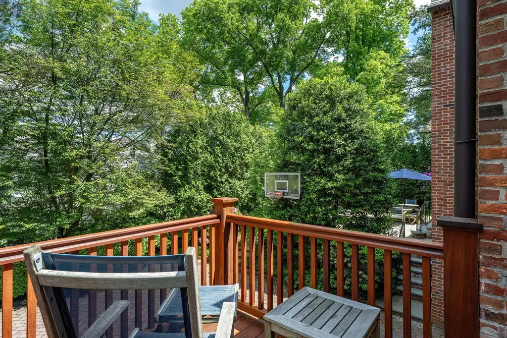 40 Elm Lane Bronxville NY 10708