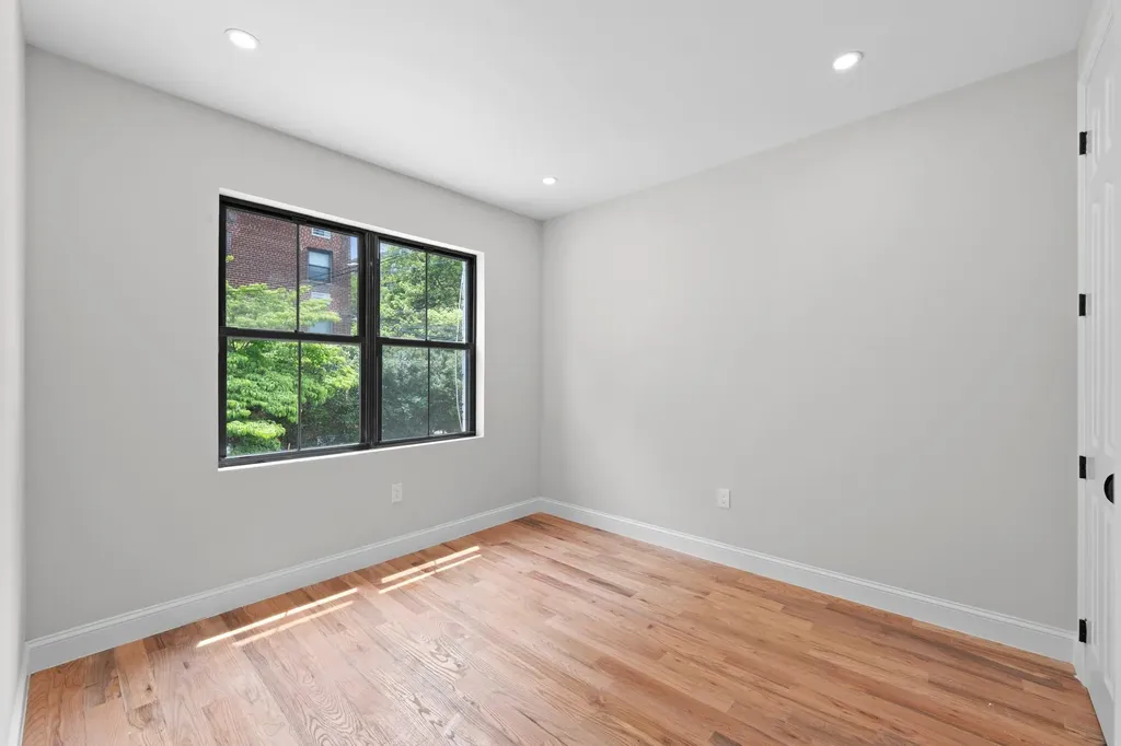 5106 Avenue I Brooklyn NY 11234
