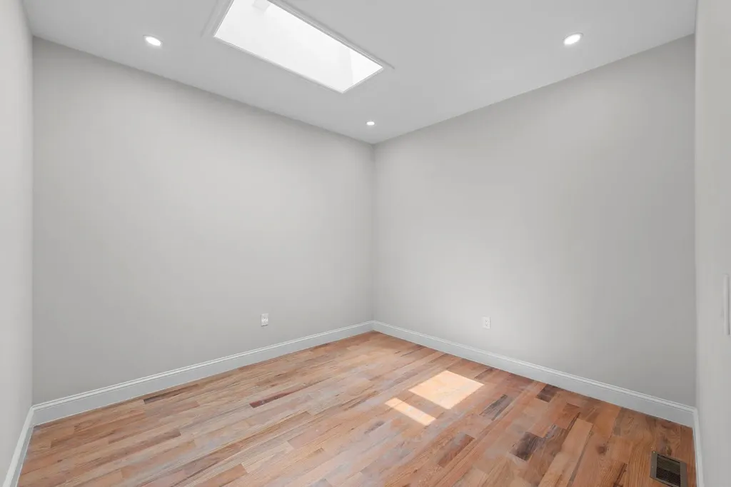 5106 Avenue I Brooklyn NY 11234