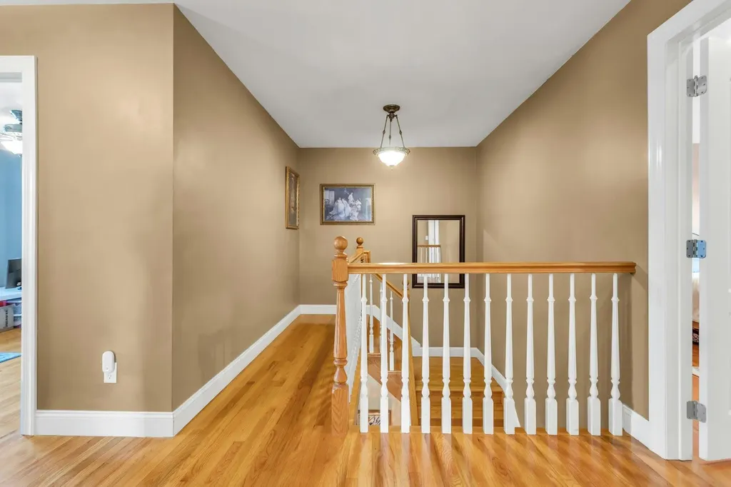 234 S Pershing Avenue Bethpage NY 11714