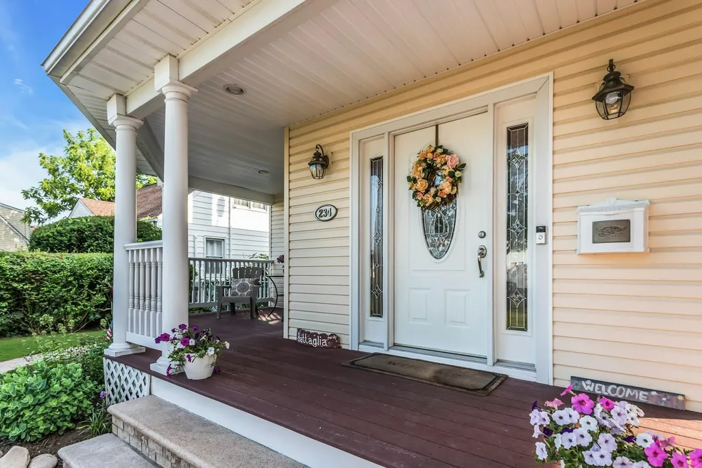 234 S Pershing Avenue Bethpage NY 11714