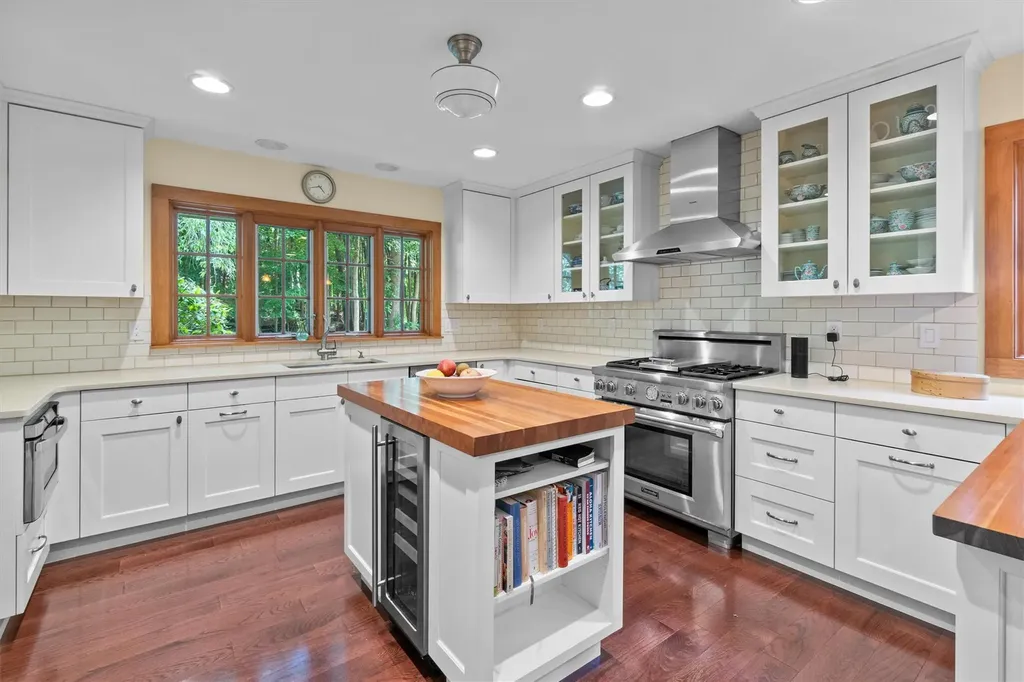 150 Kingwood Park Poughkeepsie NY 12601