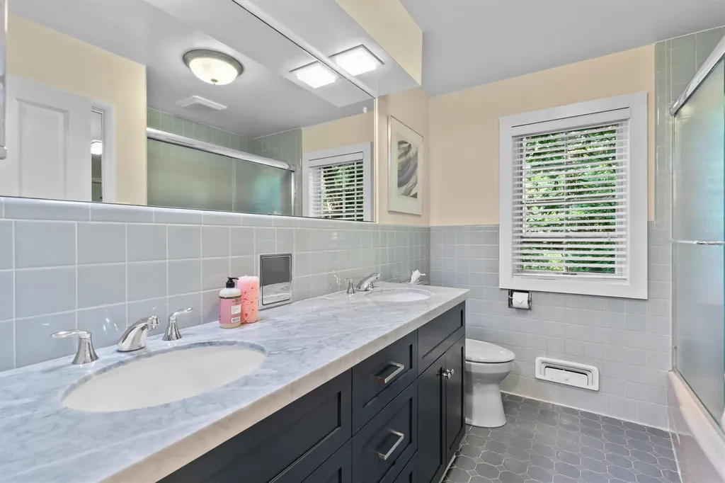 150 Kingwood Park Poughkeepsie NY 12601
