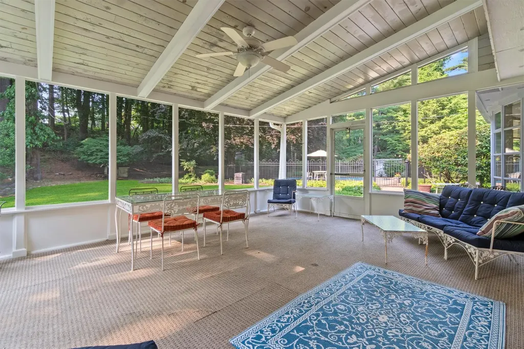150 Kingwood Park Poughkeepsie NY 12601