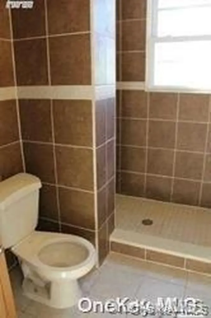 23 Park Avenue Lawrence NY 11559