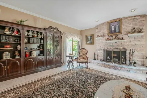 1537 Laurel Hollow Road Laurel Hollow NY 11791