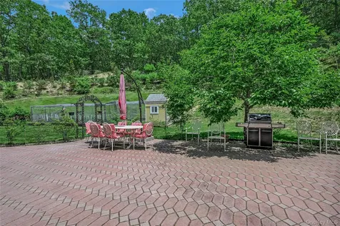 1537 Laurel Hollow Road Laurel Hollow NY 11791