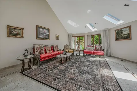 1537 Laurel Hollow Road Laurel Hollow NY 11791