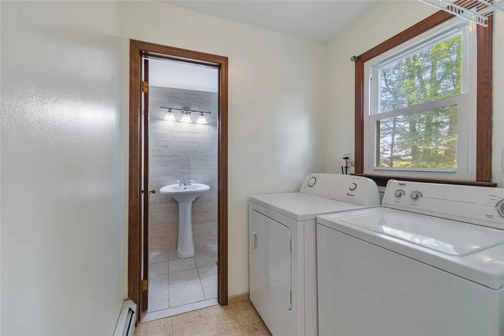 10 Salem Court Spring Valley NY 10977