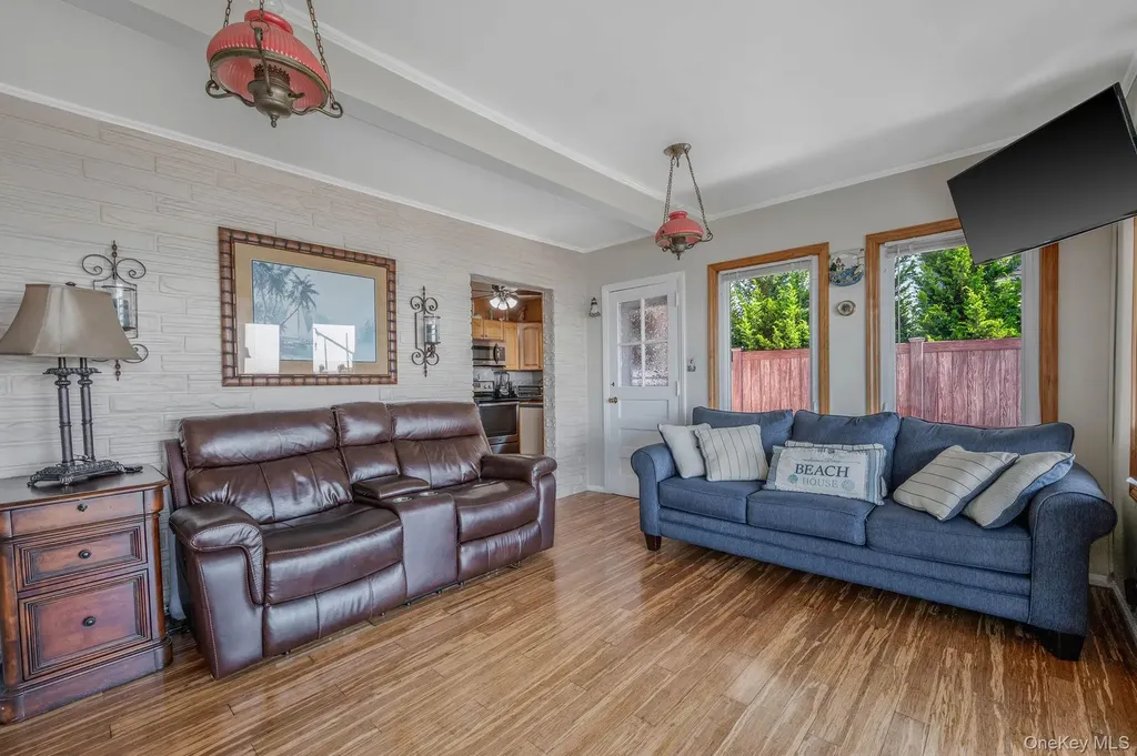 87 E Shore Drive Babylon NY 11702