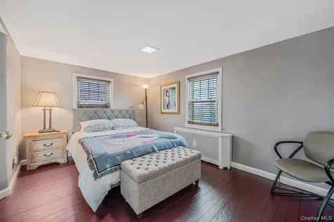 87 E Shore Drive Babylon NY 11702