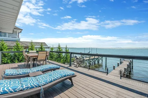 87 E Shore Drive Babylon NY 11702
