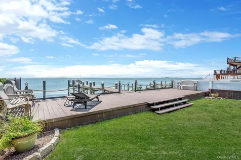 87 E Shore Drive Babylon NY 11702