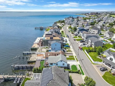 87 E Shore Drive Babylon NY 11702