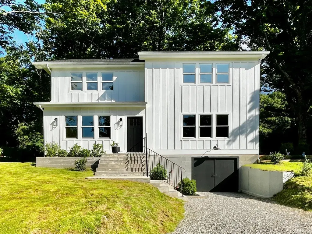 44 Mitchell Lane Red Hook NY 12571