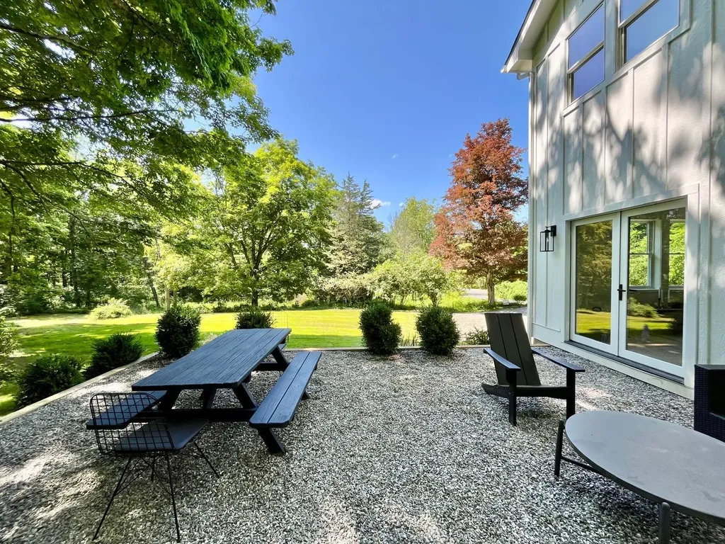 44 Mitchell Lane Red Hook NY 12571