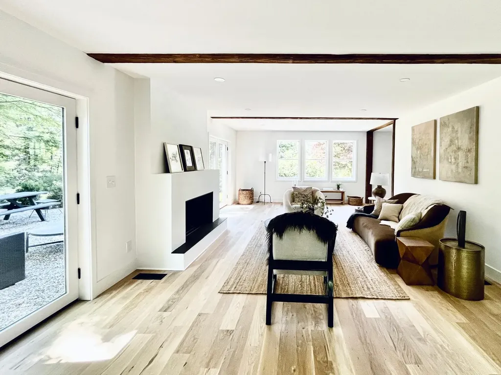 44 Mitchell Lane Red Hook NY 12571