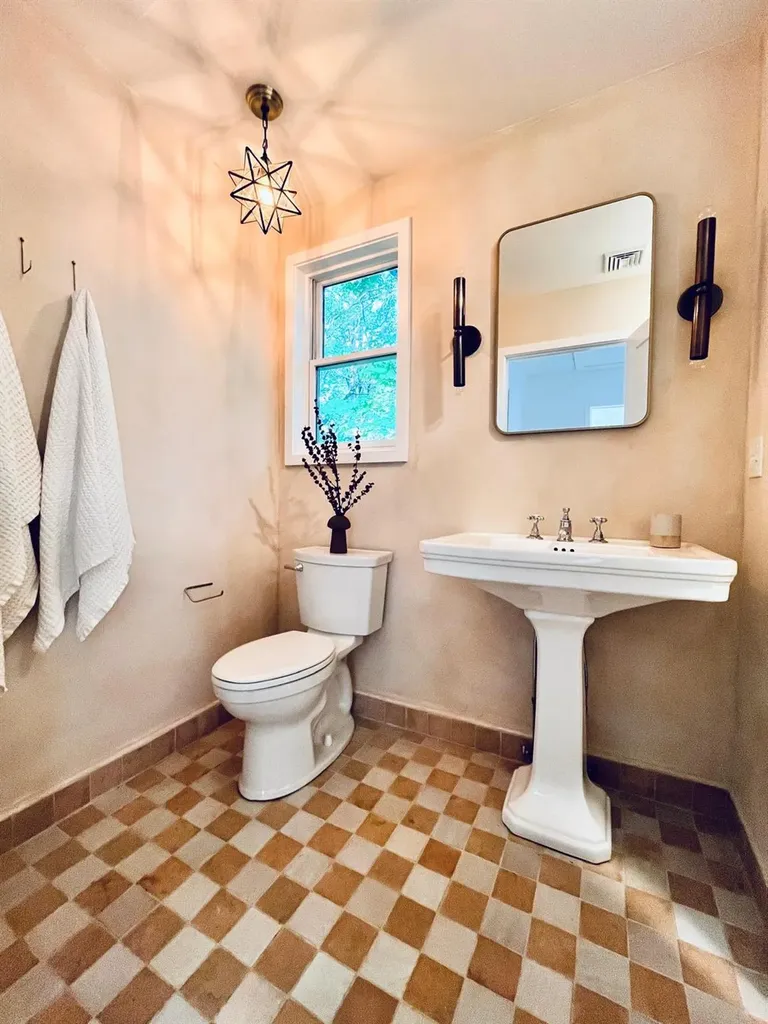 44 Mitchell Lane Red Hook NY 12571