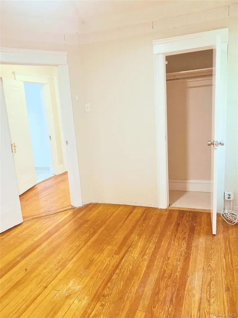 832 Calhoun Avenue Bronx NY 10465