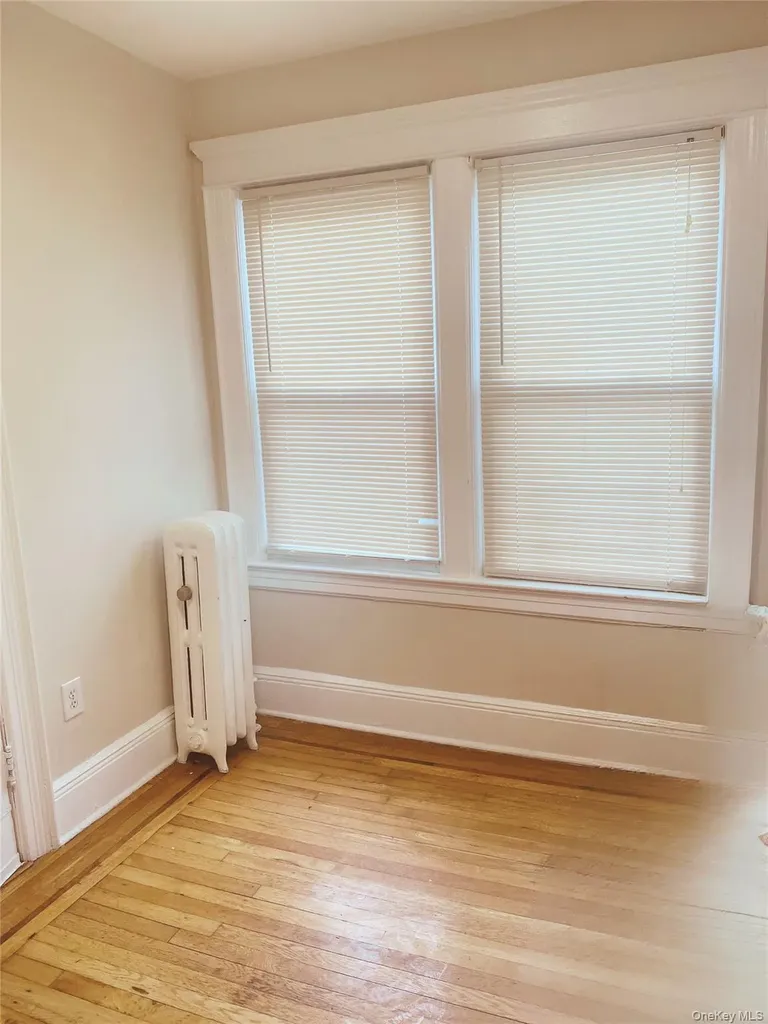 832 Calhoun Avenue Bronx NY 10465