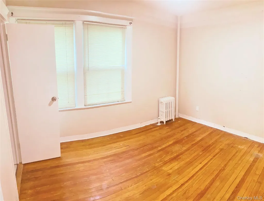 832 Calhoun Avenue Bronx NY 10465