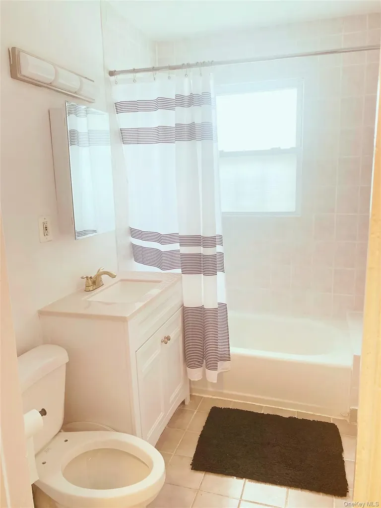 832 Calhoun Avenue Bronx NY 10465