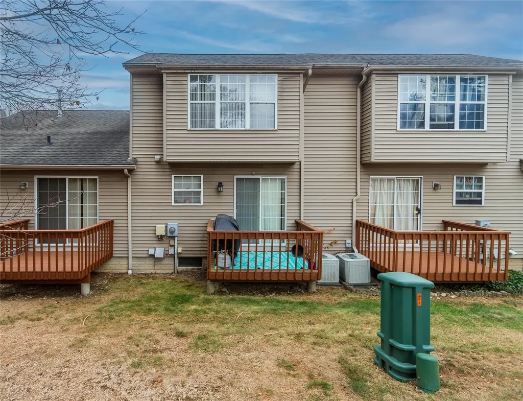 134 Elmcrest Drive Fishkill NY 12524