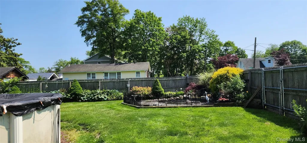 76 Gooseberry Road Mastic Beach NY 11951