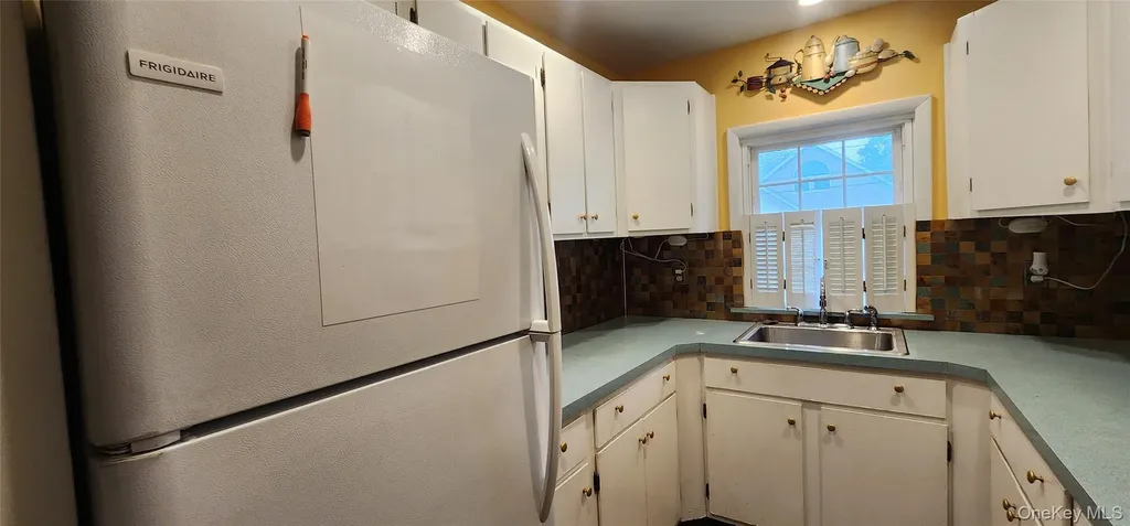 76 Gooseberry Road Mastic Beach NY 11951