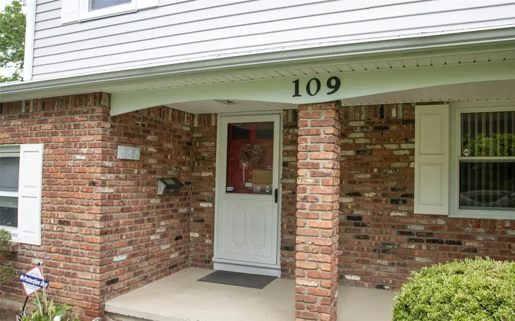 109 Lester Drive Tappan NY 10983