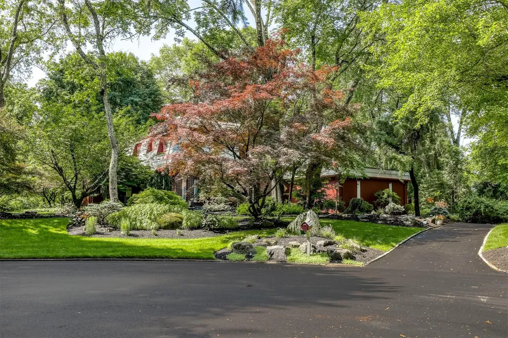 4 Catherine Court Suffern NY 10901